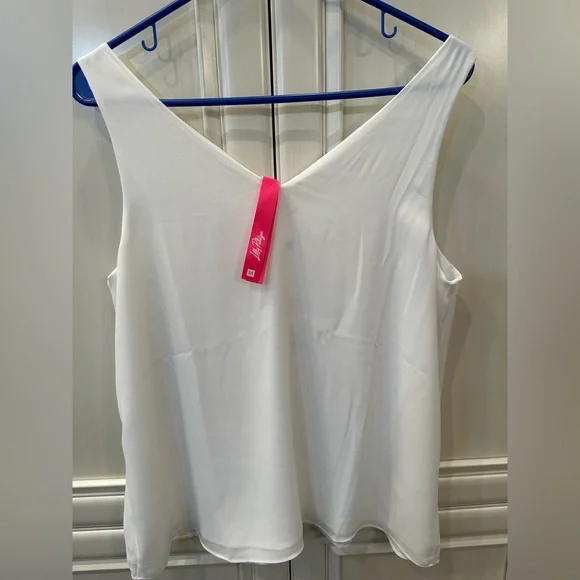 NWT Lilly Pulitzer Women's Florin Reversible Top - Resort White, size medium - Picture 5 of 6